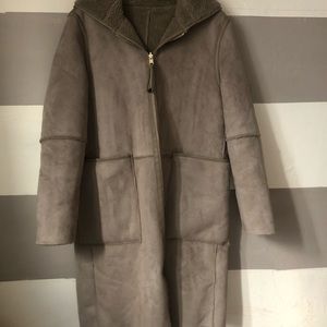REVERSIBLE fluffy woman’s  coat / suede